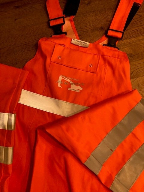Hi-vis werkkleding met reflectiestrepen